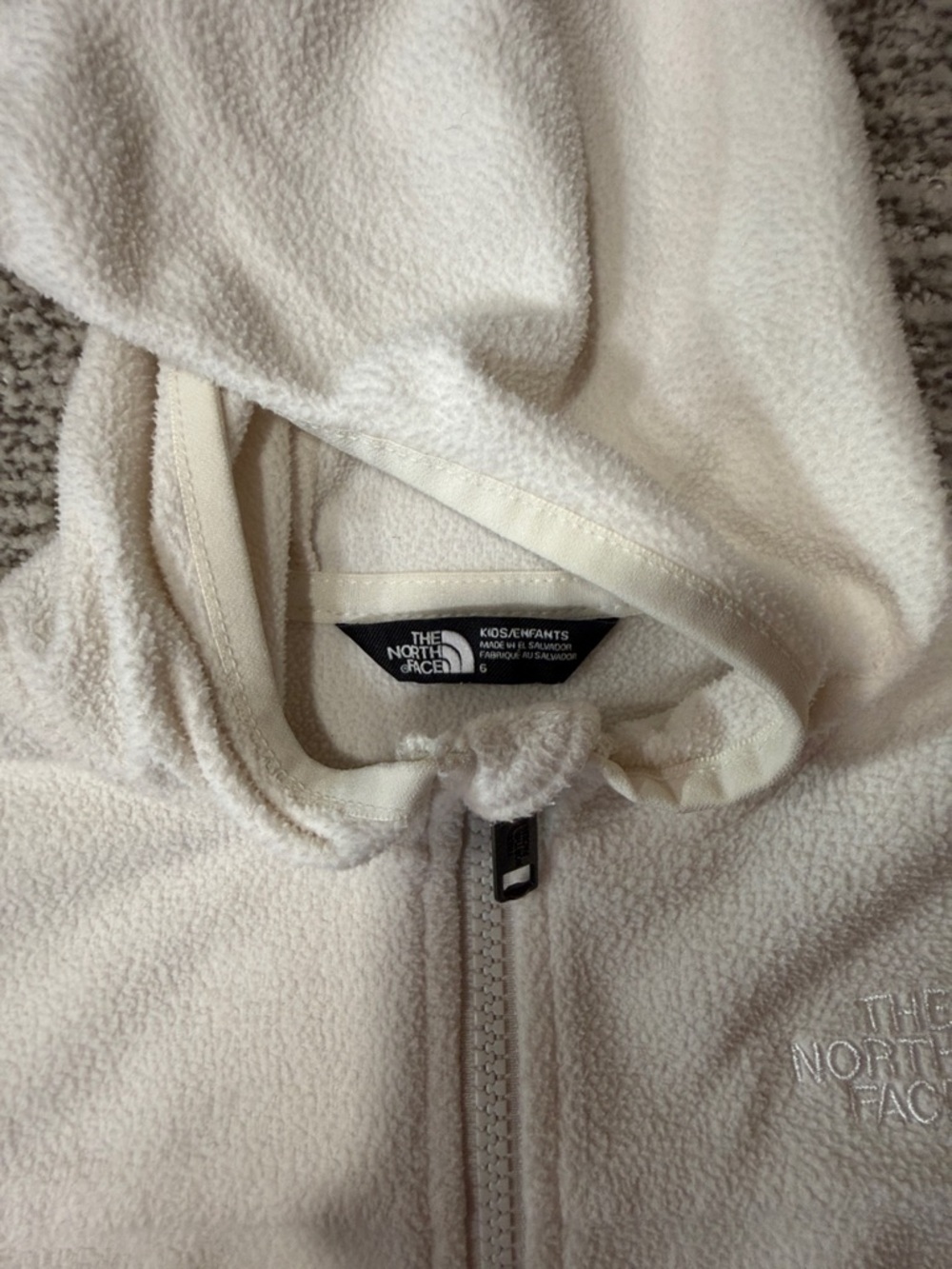 The North Face Ivory Hooded Fleece Jacket - Picture 5 of 6
